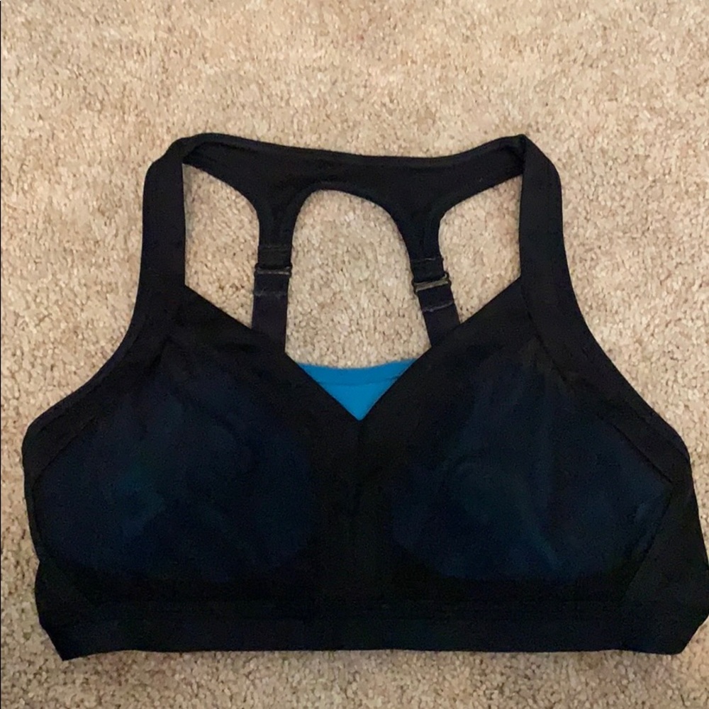 Fabletics high impact sports bra